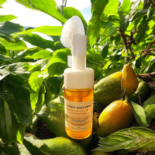 Load image into Gallery viewer, PAPAYA FOAMING FACE WASH / WITH KOJIC ACID / SALICYLIC ACID